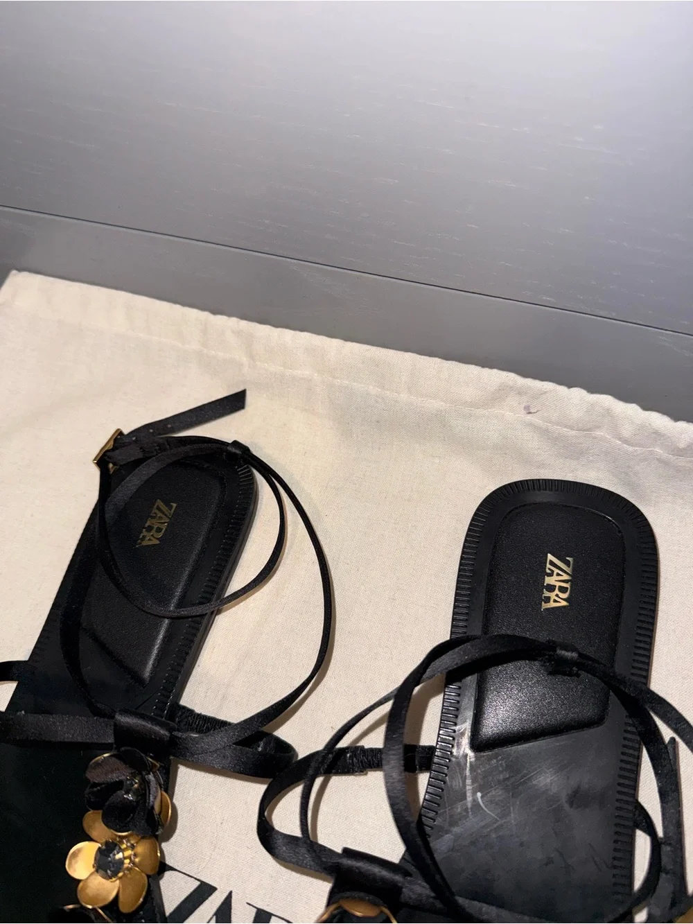 Zara Black Leather T-Strap Floral Accent Sandals - Picture 3 of 5